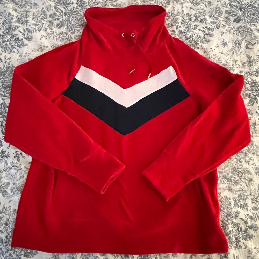 Tommy Hilfiger Red Chevron Turtleneck fleece pull-over.